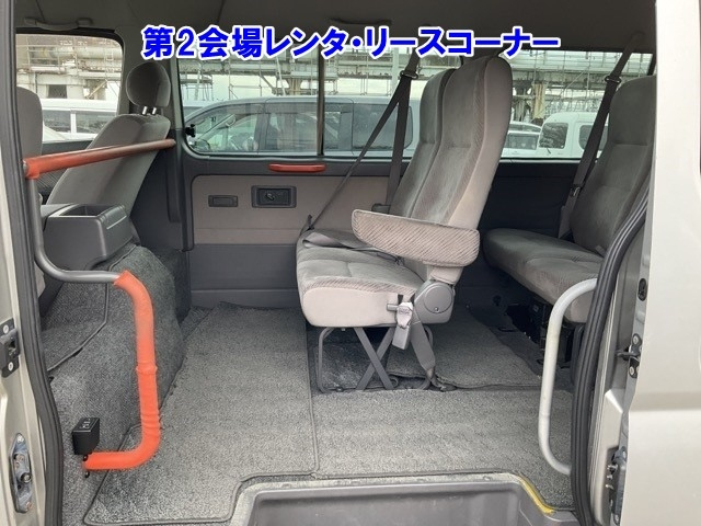 NISSAN CARAVAN 2012