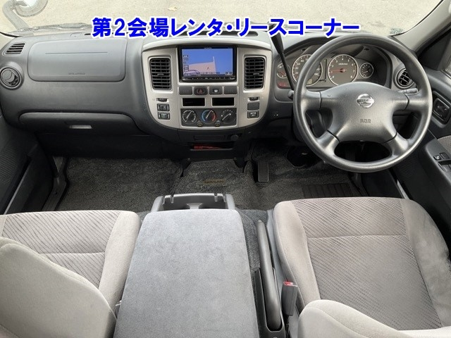 NISSAN CARAVAN 2012