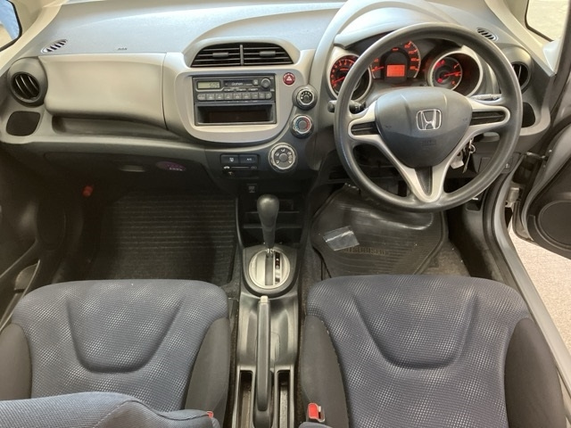 HONDA FIT 2010
