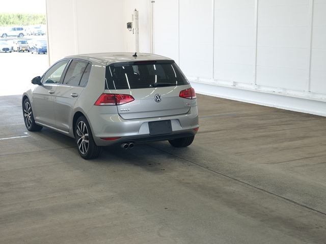 VOLKSWAGEN GOLF 2014