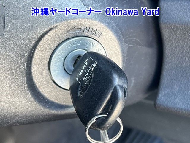 SUBARU TREZIA 2014