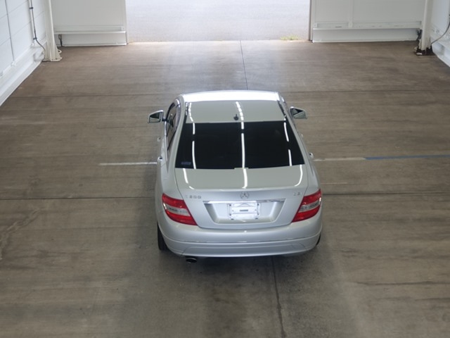 MERCEDES BENZ C CLASS 2010