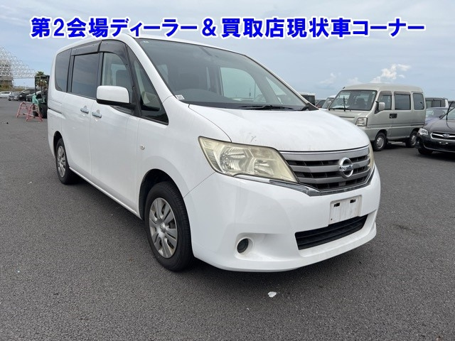 NISSAN SERENA 2011