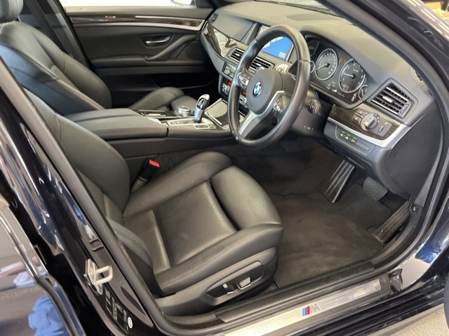 BMW 5 SERIES 2016