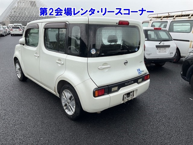 NISSAN CUBE 2012