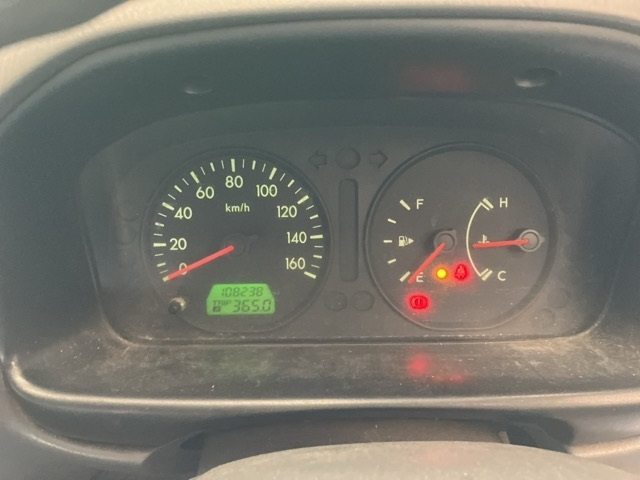 MAZDA BONGO VAN 2015