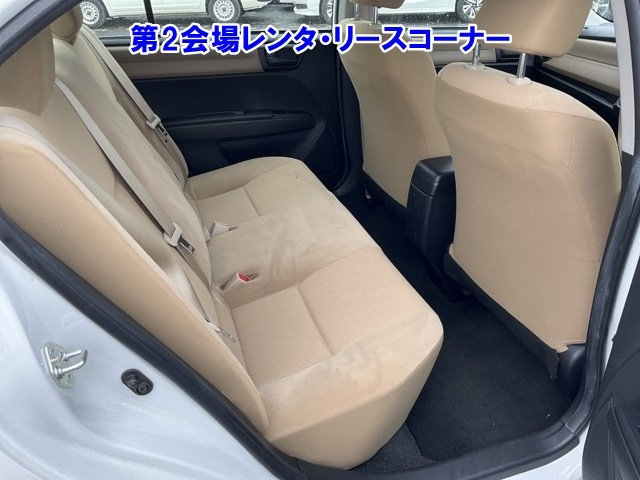 TOYOTA COROLLA AXIO 2013