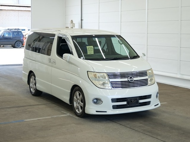 NISSAN ELGRAND 2008