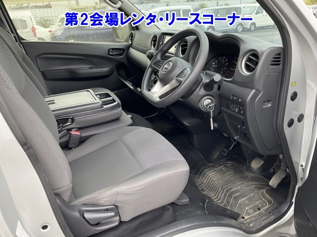 NISSAN CARAVAN VAN 2023