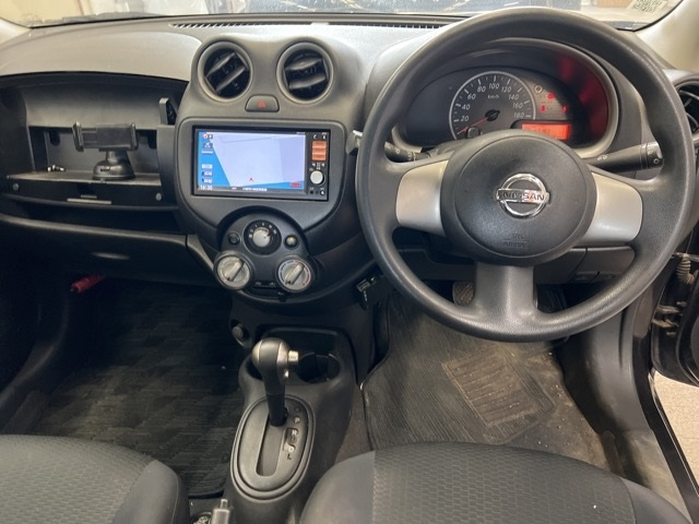 NISSAN MARCH 2013