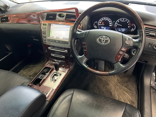 TOYOTA CROWN 2008