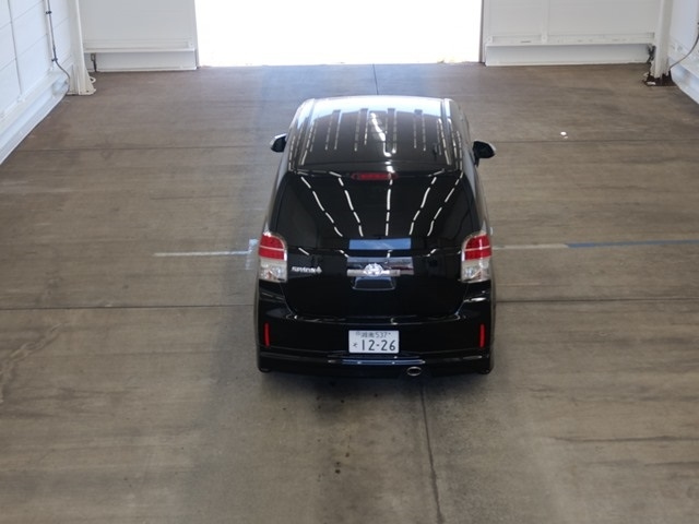 TOYOTA SPADE 2016