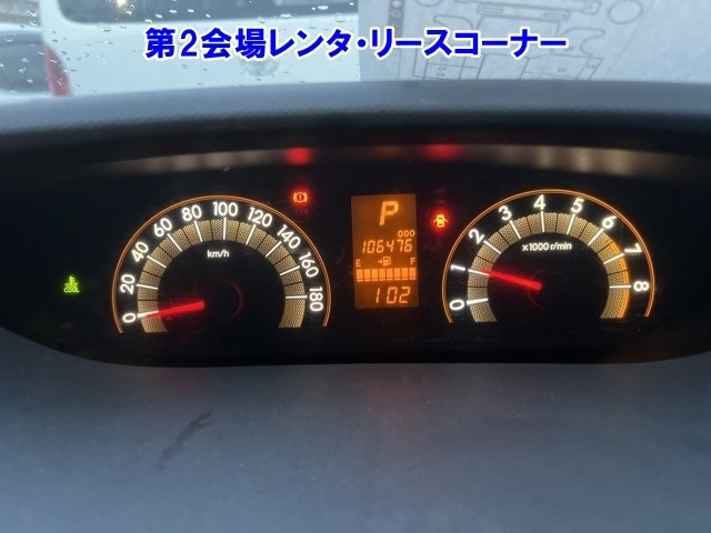 TOYOTA RACTIS 2010
