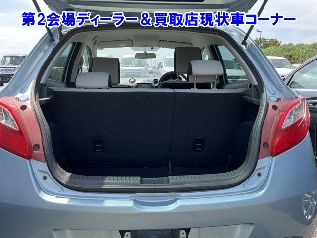 MAZDA DEMIO 2011