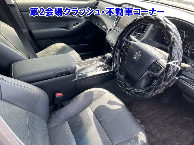 TOYOTA CROWN 2014