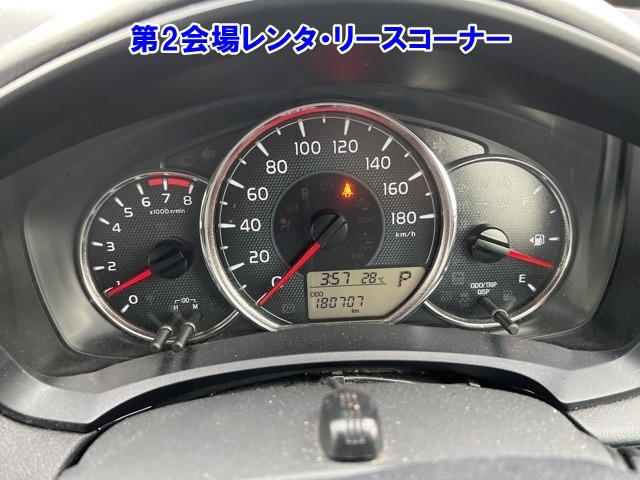 TOYOTA COROLLA FIELDER 2018