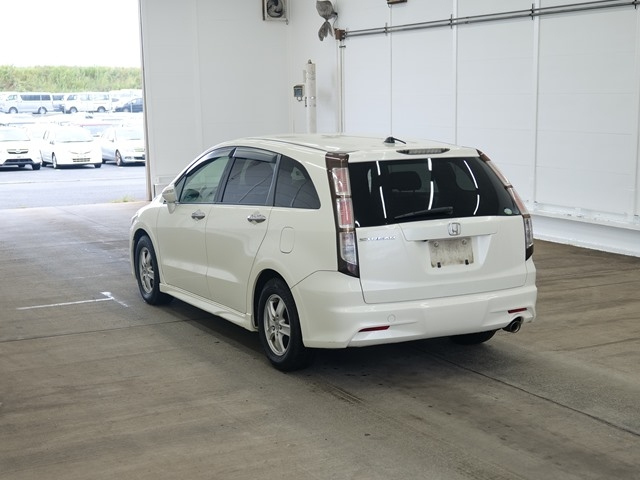HONDA STREAM 2009