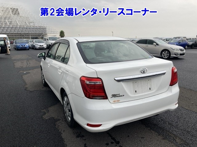 TOYOTA COROLLA AXIO 2015