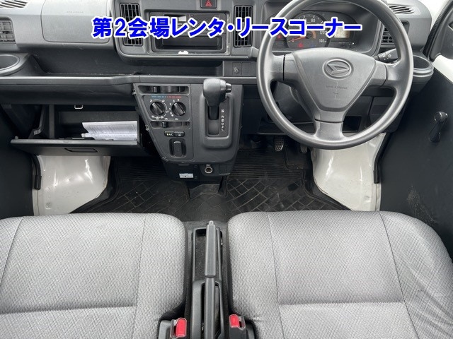 DAIHATSU HIJET VAN 2019