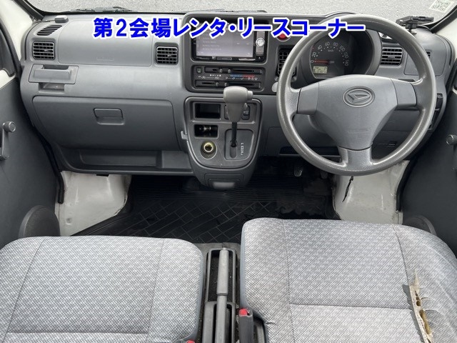 DAIHATSU HIJET VAN 2017