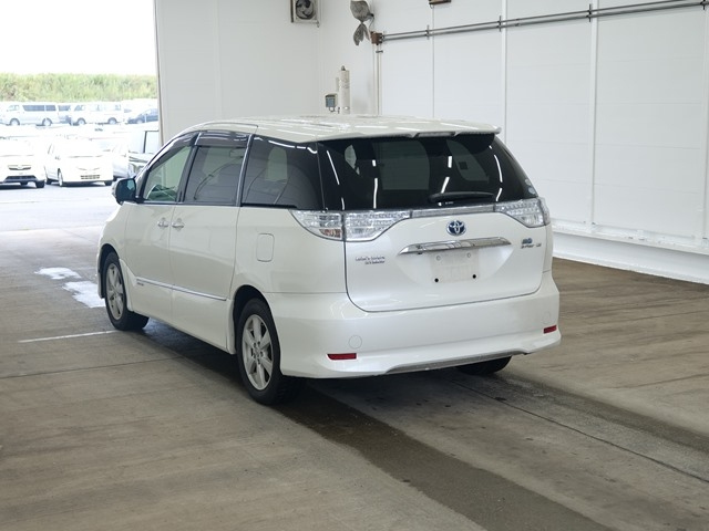 TOYOTA ESTIMA HYBRID 2010