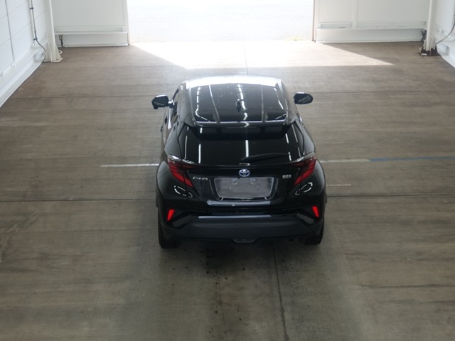 TOYOTA C-HR 2021