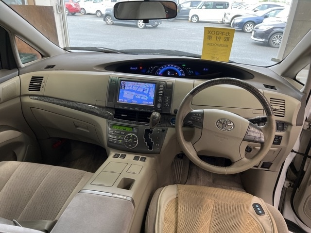 TOYOTA ESTIMA HYBRID 2010
