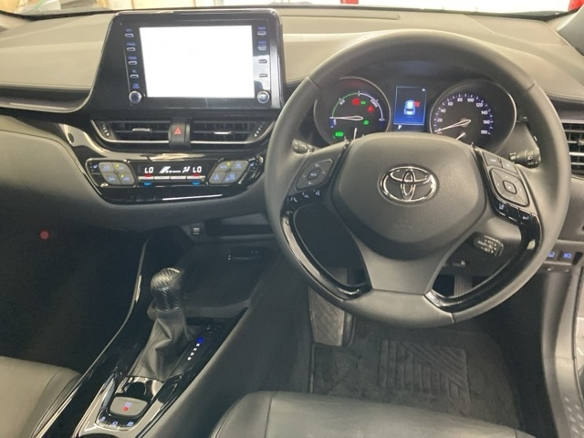 TOYOTA C-HR 2021