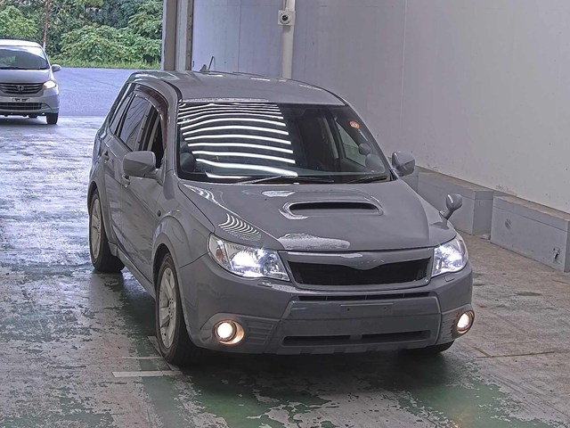 SUBARU FORESTER 2010