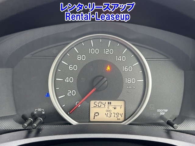 TOYOTA COROLLA AXIO 2013