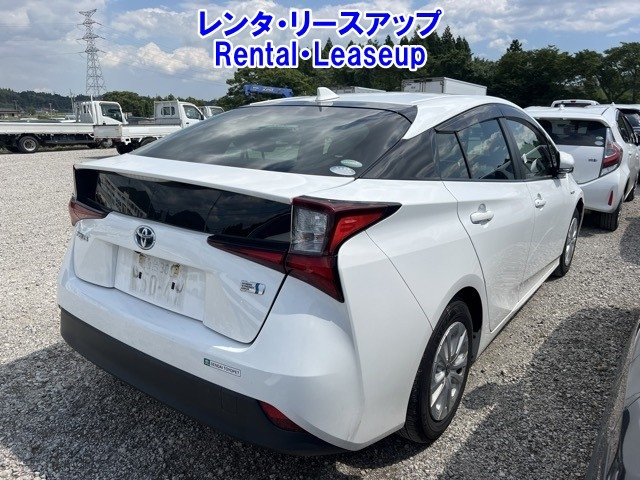 TOYOTA PRIUS 2020