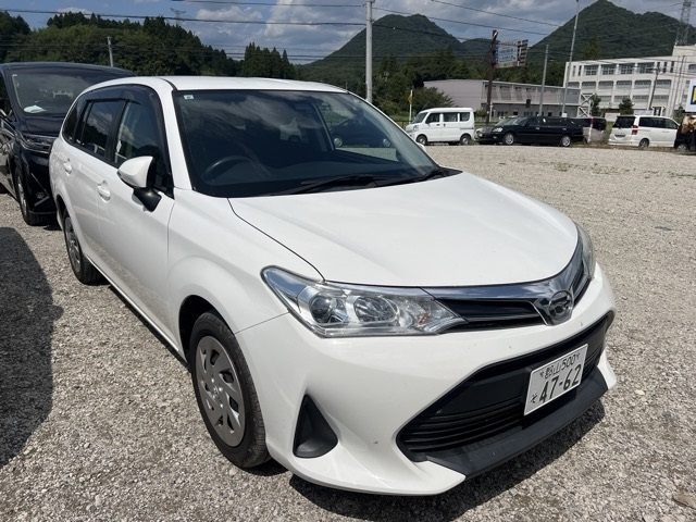 TOYOTA COROLLA FIELDER 2019
