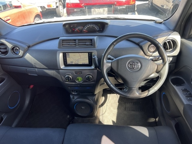 TOYOTA BB 2008