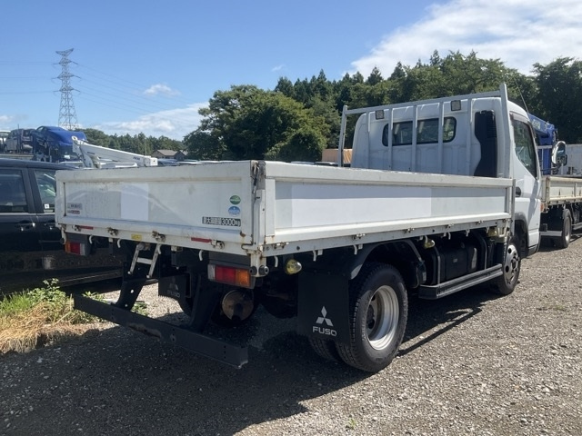 MITSUBISHI CANTER 2016