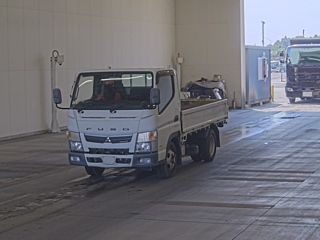 MITSUBISHI CANTER 2017