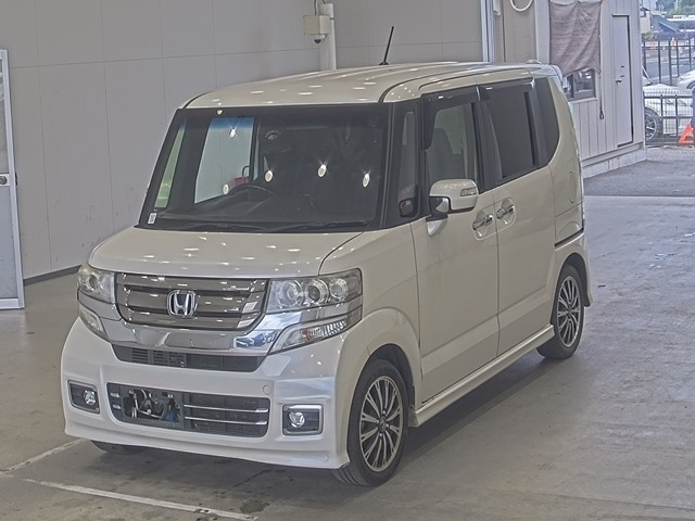 HONDA N BOX 2016