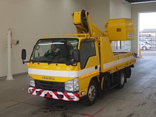 ISUZU ELF 2010