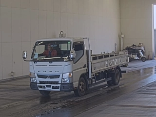 MITSUBISHI CANTER 2020