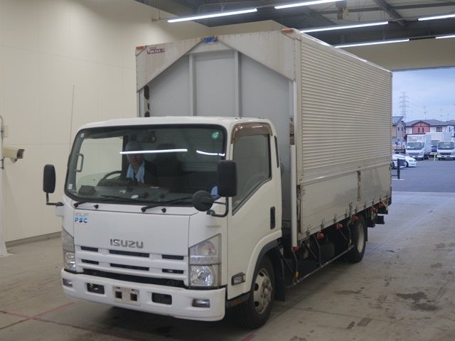 ISUZU ELF 2014