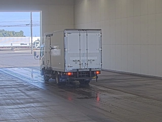 ISUZU ELF 2012