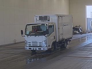 ISUZU ELF 2012