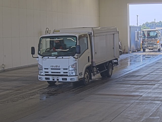 ISUZU ELF 2014