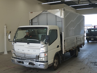 MITSUBISHI CANTER 2013