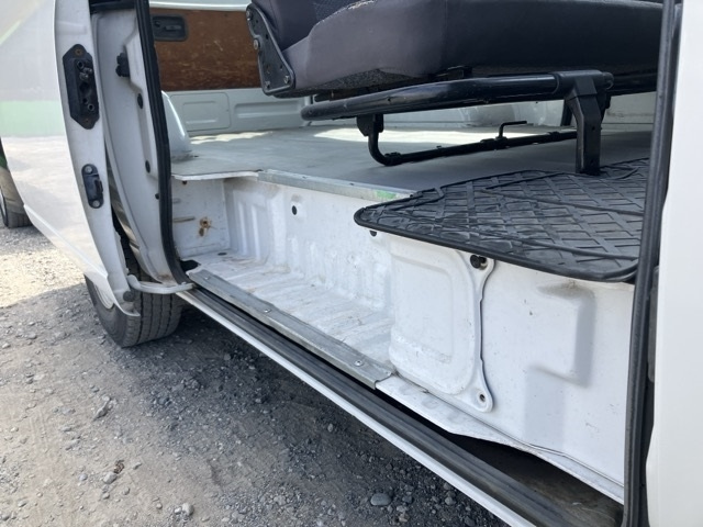NISSAN CARAVAN VAN 2008