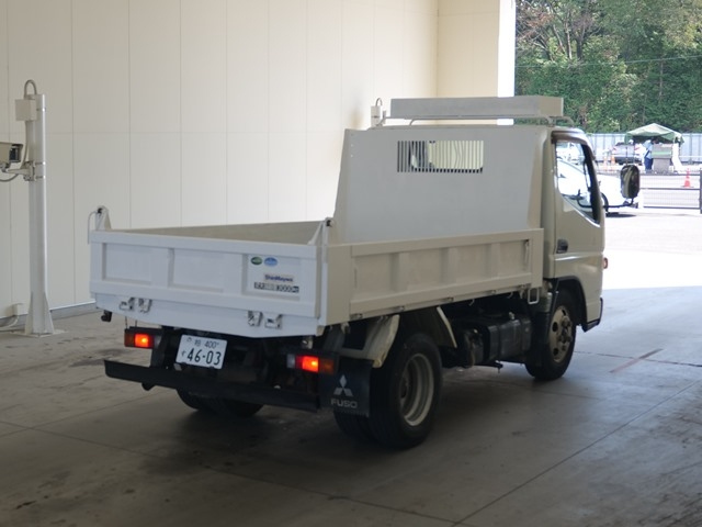 MITSUBISHI CANTER 2013