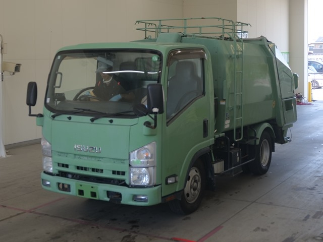 ISUZU ELF 2014