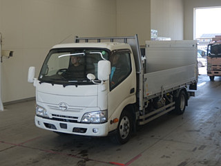 HINO DUTRO 2016