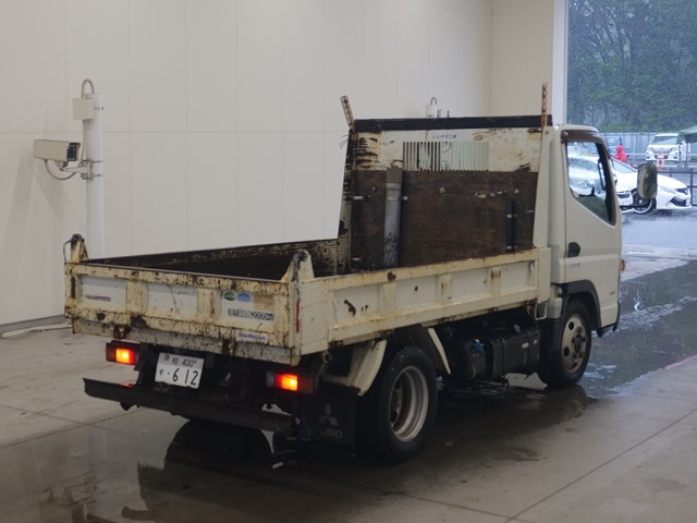 MITSUBISHI CANTER 2015