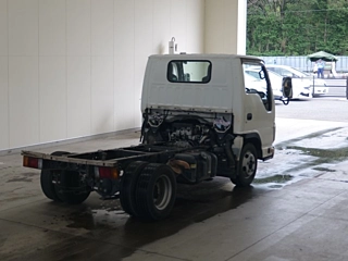 ISUZU ELF 2013