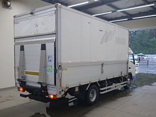 MITSUBISHI CANTER 2011